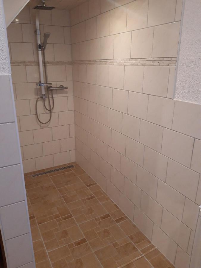 Ferienwohnung Erz-Hostel Thermalbad Wiesenbad Esterno foto
